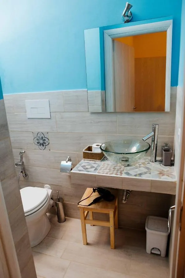 Guest house Calamarina Centro Palermo Italy